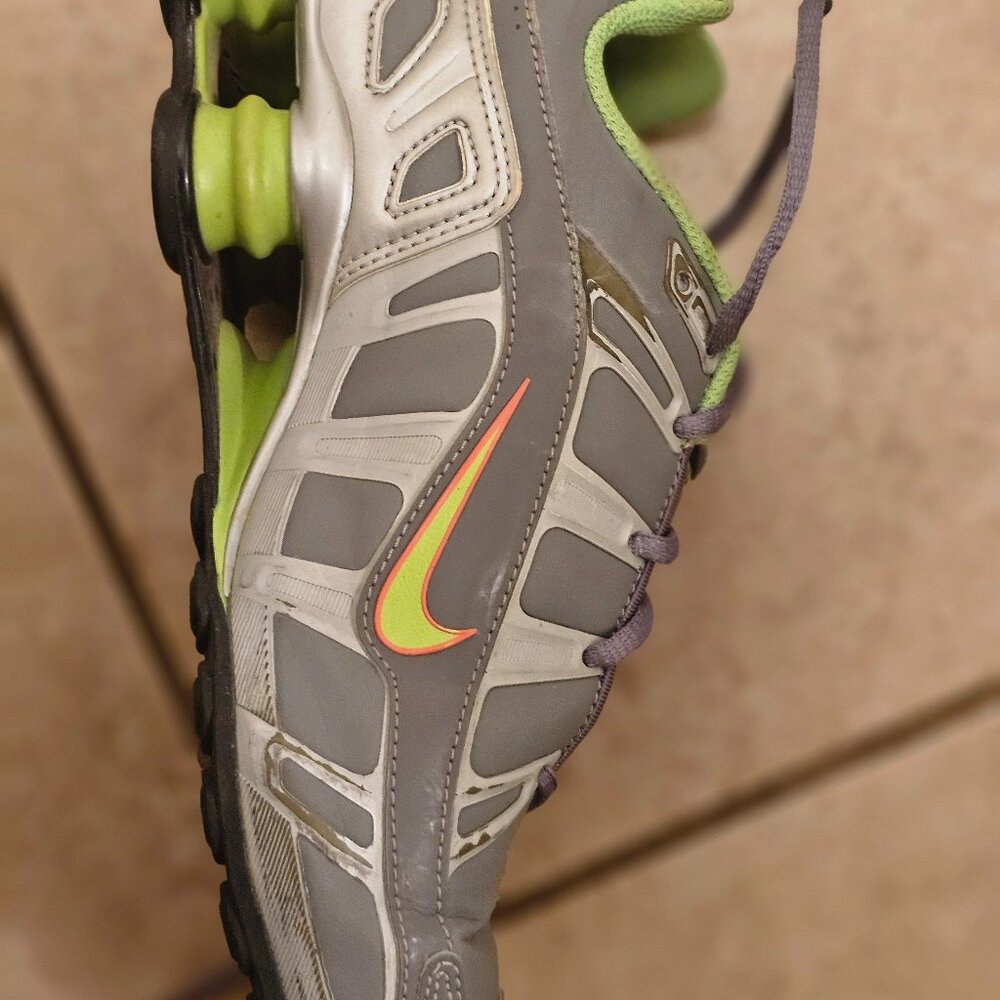 Nike Shox
